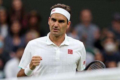 Federer ra quân chật vật, đối thủ bỏ cuộc ở set 5