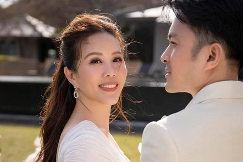 Hoa hậu Thu Hoài kết hôn với bạn trai kém 10 tuổi