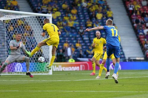 Vượt qua Thụy Điển ở phút bù giờ hiệp phụ, Ukraine gặp Anh ở tứ kết