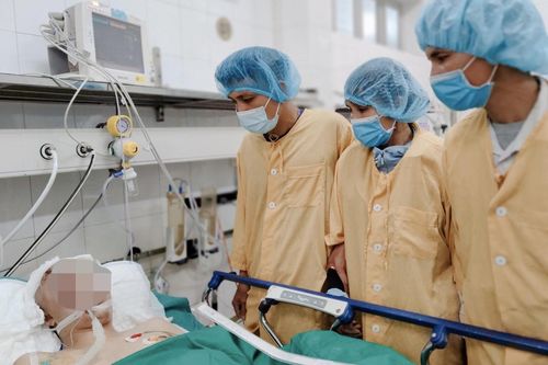 Thanh niên 22 tuổi chết não hồi sinh sự sống cho 4 cuộc đời
