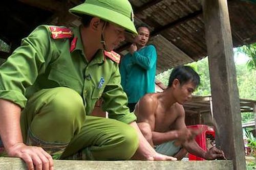 Xây dựng vững chắc niềm tin trong nhân dân