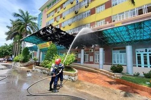Dập tắt vụ cháy tại Bệnh viện Nhi Thanh Hóa