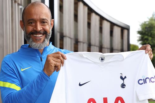 Tottenham có huấn luyện viên mới