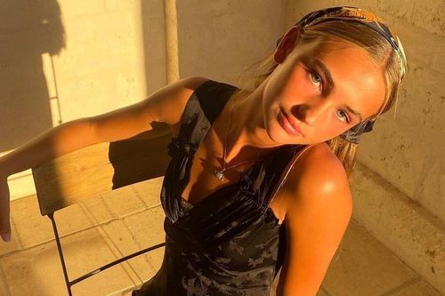 Nhan sắc bạn gái Romeo Beckham