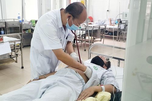 Nguy cơ 'dịch chồng dịch' vì căn bệnh có triệu chứng giống Covid-19