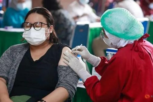 Indonesia xem xét các biện pháp khẩn cấp sau sự bùng phát của đại dịch