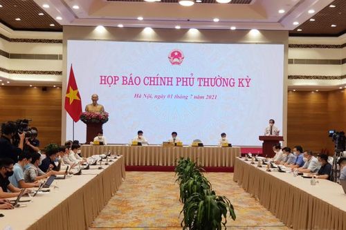 Chính phủ thông qua gói 26.000 tỷ hỗ trợ người bị ảnh hưởng do đợt bùng phát dịch Covid-19 lần thứ 4