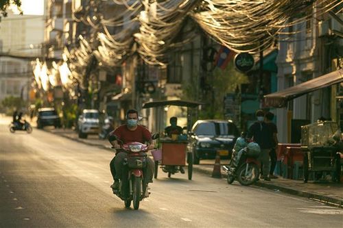 COVID-19 tại ASEAN hết 30/6: Biến chủng Delta tràn tới Lào; Campuchia và Indonesia ca mắc mới cao nhất từ đầu dịch