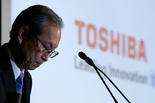 'Tượng đài' công nghệ Toshiba lún sâu bất ổn do quản trị sai lầm