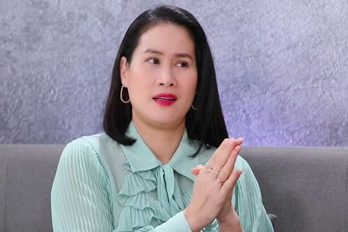 Thân Thúy Hà tiếp tục có động thái sau khi con trai bị siêu mẫu N.T. mỉa mai 'bê đê ẻo lả'