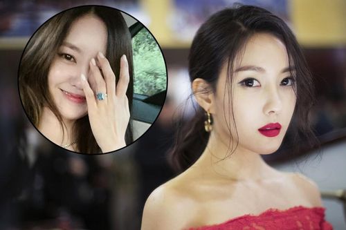 Hyomin (T-ARA) khoe nhẫn, fan đồn đoán 'ngày cưới đến rồi?'