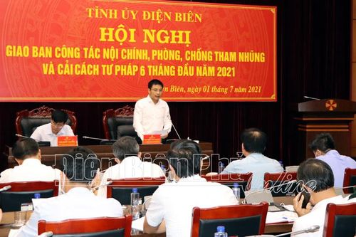 Các cấp ủy đảng tiếp tục tăng cường sự lãnh đạo, chỉ đạo công tác nội chính, phòng chống tham nhũng