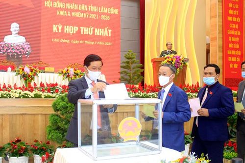 Bầu các chức danh chủ chốt của HĐND và UBND tỉnh Lâm Đồng