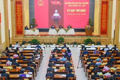 Đồng chí Trần Đức Quận và đồng chí Trần Văn Hiệp tái đắc cử Chủ tịch HĐND và Chủ tịch UBND tỉnh Lâm Đồng