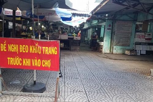 TP.HCM: Dừng 70 chợ truyền thống và tiếp tục không cho hoạt động nếu thiếu an toàn