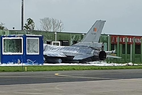 F-16 Bỉ đâm vào căn cứ không quân ở Hà Lan