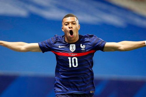 8/9 đội tuyển mặc áo Nike không vào vòng tứ kết Euro 2020