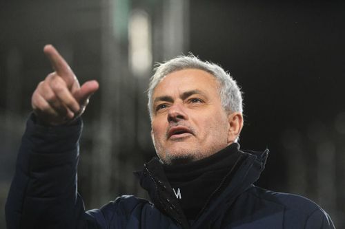 Mourinho dự đoán chắc nịch 2 cặp bán kết EURO 2020