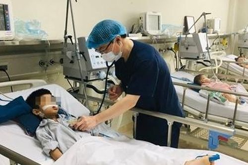 Nhiều trẻ hôn mê, thở máy do viêm não Nhật Bản