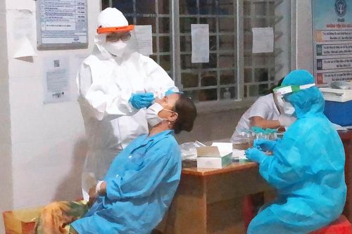 Nữ điều dưỡng mắc Covid-19 ở Đắk Lắk đã tiêm 2 mũi vaccine