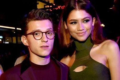 'Người Nhện' Tom Holland và Zendaya - từ bạn thân tới yêu nhau