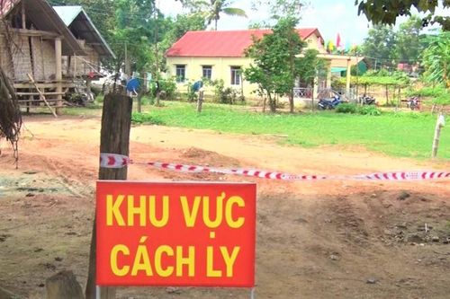 Phong tỏa Trung tâm Y tế huyện Lắk do nữ điều dưỡng mắc Covid-19