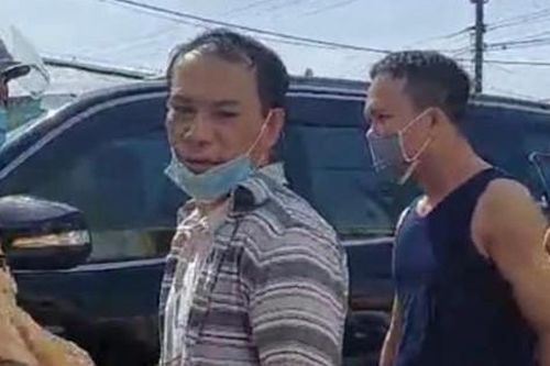 Bất chấp hiệu lệnh của CSGT, tài xế lùi xe với tốc độ cao trên quốc lộ 1A
