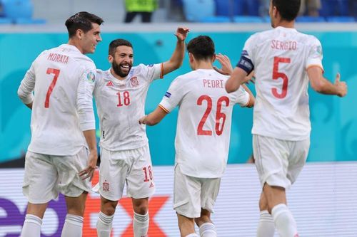 Video Tây Ban Nha 1-1 Thụy Sĩ (pen 3-1): Bàn thắng may mắn, vỡ òa 11m
