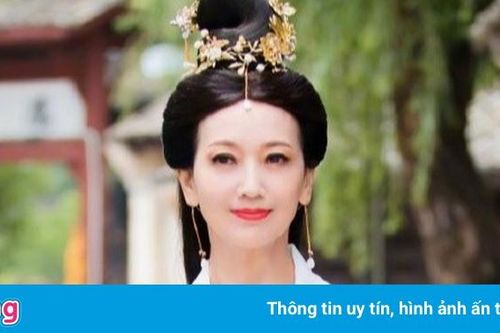 Triệu Nhã Chi diễn Bạch Xà ở tuổi 67