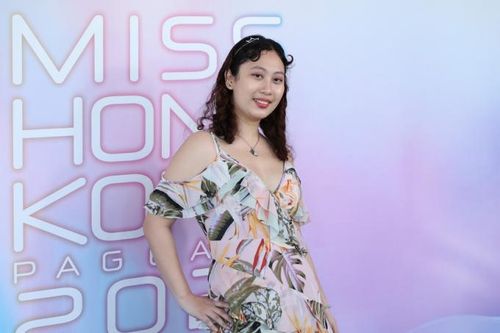 Thí sinh kém sắc của Hoa hậu Hong Kong trở thành nghệ sĩ dưới trướng TVB