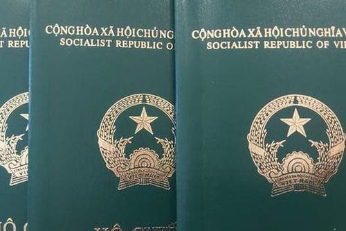 Bộ Công an phát hành hộ chiếu gắn chíp điện tử từ ngày 14/8
