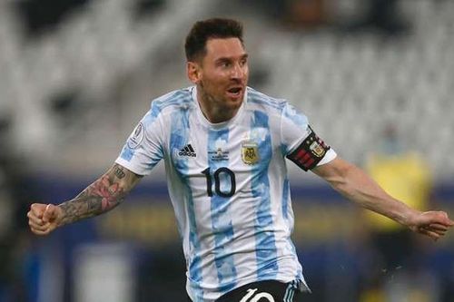 Messi thể hiện đẳng cấp giúp Argentina vào bán kết Copa America