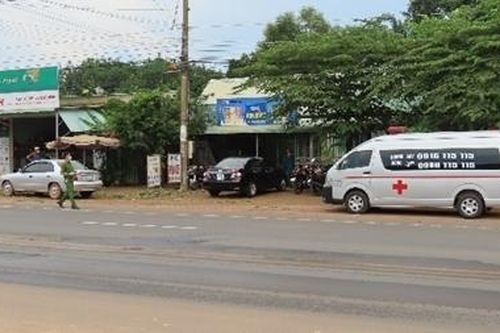 Nam thanh niên tử vong quán cà phê võng