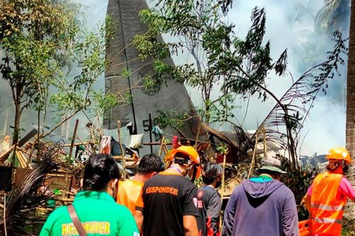 Thông tin mới nhất vụ rơi máy bay quân sự Philippines làm 50 người chết