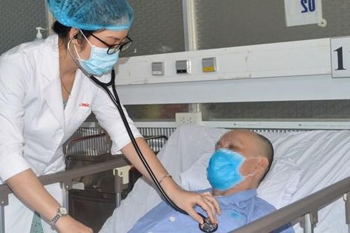 Cứu sống 4 bệnh nhân mắc bệnh tim nặng trong 4 tuần