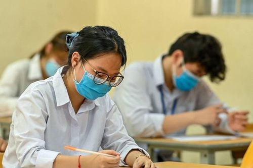 Thành phố Châu Đốc hoãn thi tốt nghiệp THPT 2021