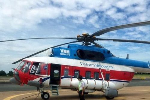 Đề thi tốt nghiệp THPT 'đi' máy bay, tàu thủy ra đảo sớm