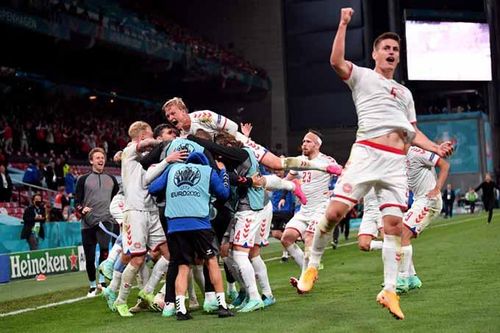 ĐT Đan Mạch vào bán kết EURO 2020: 'Lính chì' không cần thương cảm