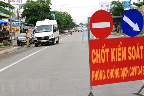 Phân luồng phương tiện vận tải hàng hóa để thông suốt 24/24 giờ