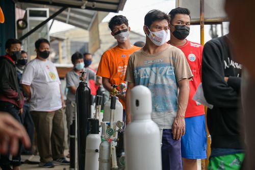 Indonesia tìm cách khắc phục tình trạng khan hiếm oxy y tế