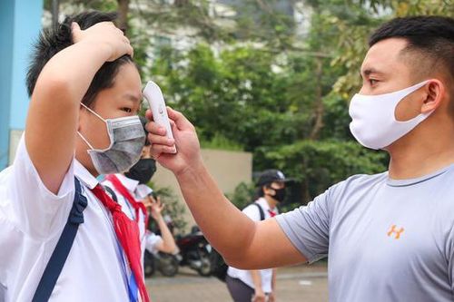 Từ 10/7: Đề xuất cho học sinh Hà Nội đi học trở lại