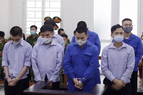Từ các vụ chủ nợ đòi tiền người thân của 'con nợ': Làm thế nào để đòi nợ đúng luật?
