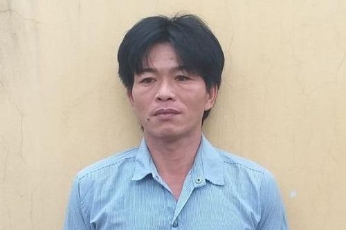 Đâm thủng ngực người ở cùng dãy trọ