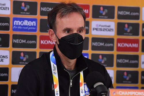 'Pathum United chơi không tốt trước CLB Viettel ở hiệp một'