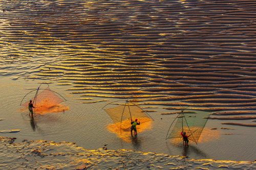 Ngôi làng du lịch giả tạo ở Trung Quốc