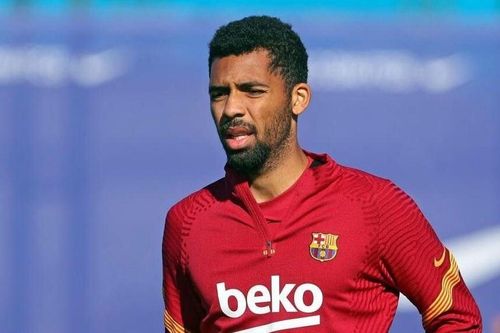 Cầu thủ Brazil định kiện Barca ra tòa