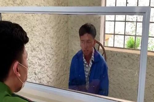 Bị bắt khi đang 'ôm' 1.600 viên ma túy ở khu vực biên giới