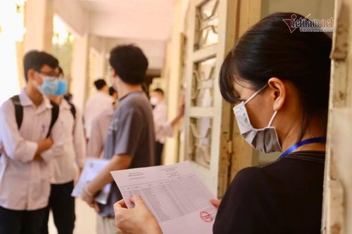 Khẩn cấp thay thế toàn bộ nhân sự ở hội đồng thi có giám thị là F1