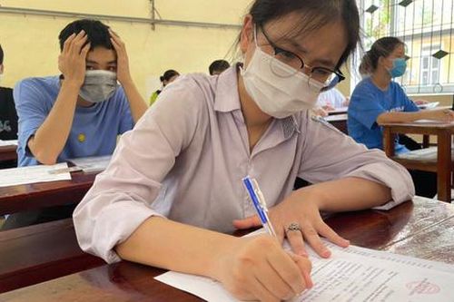 Hà Tĩnh chuẩn bị các phương án trong trường hợp phát hiện thí sinh có biểu hiện ho, sốt.