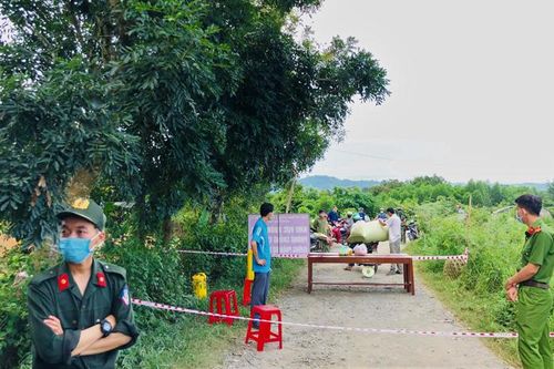 Đạ Tẻh đã thành lập 12 chốt kiểm soát, phòng chống dịch Covid-19